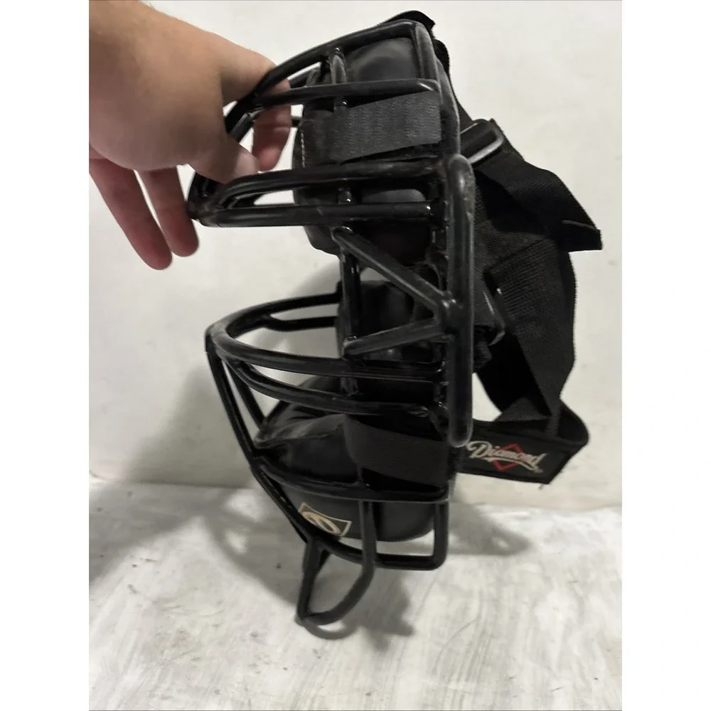 Diamond DFM-43 Baseball, Softball Or Umpire Adult Teen Catchers Face Mask  Black